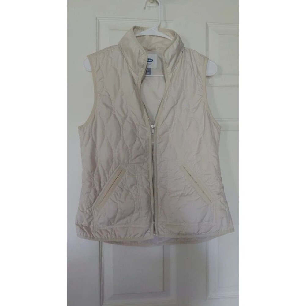 Old Navy Puffer vest small
